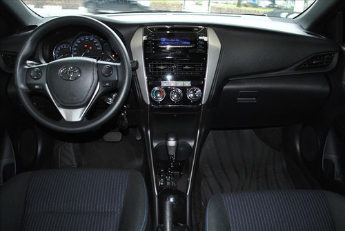 Toyota Yaris 1.3 16v Xl Plus Tech