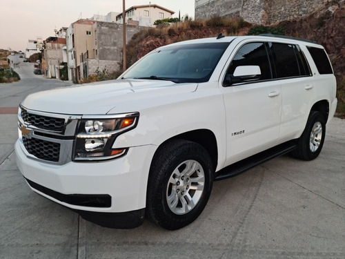 Imagen 2 de 15 de Chevrolet Tahoe 5.3 Ls V8 At 2015