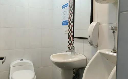 Comercial (casa Para Comercio) En Arriendo/venta En Rosales. Cod A10260136