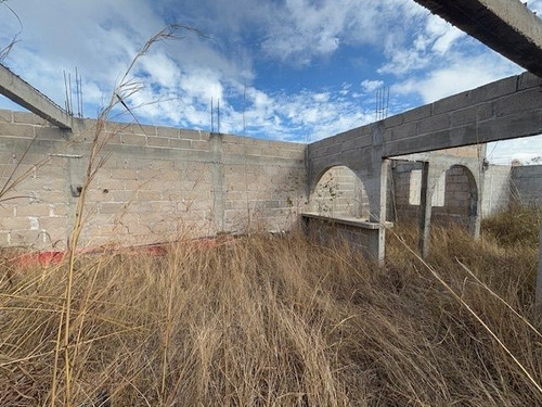 Terreno En Venta Con Construcción Avanzada En Berriozábal, Chiapas