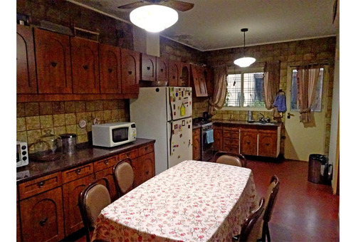Es Una Señora Casa Y Se Vende A Valor Lote