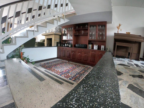 Casa En Alhambra(bogota) Rah Co: 21-741