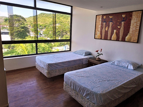 Imagen 9 de 19 de Comodo Apartamento En Pampatar, En Alquiler