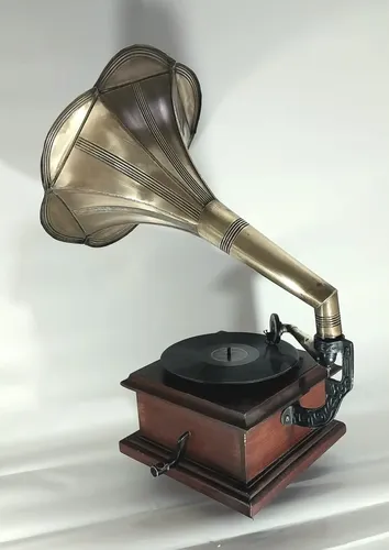 Réplica Antiga De Gramofone Victor Talking Machine Co | MercadoLivre
