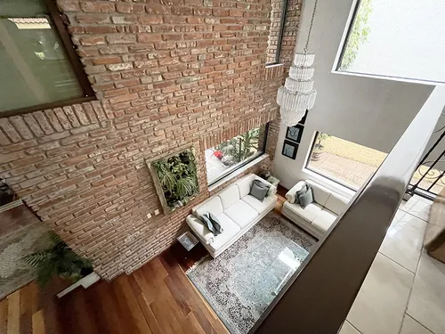 Casa En Venta En Jardines En La Montaña