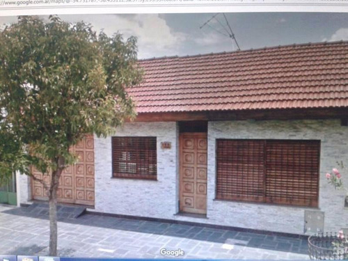 Mascagni Al 300- Chalet De 7 Ambientes En Muy Buen Estado, Con Pileta Y Quincho!