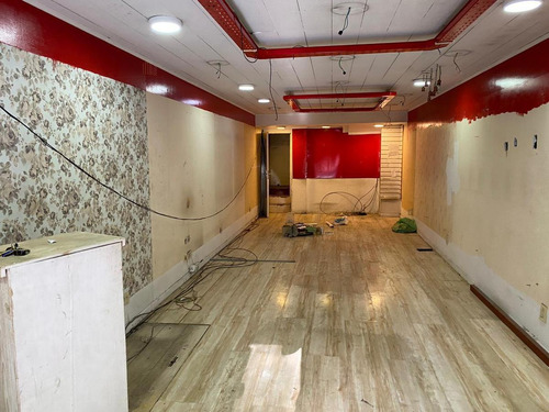 Imagen 12 de 20 de Oportunidad De Inversión - Local En Inmejorable Ubicación -200m2