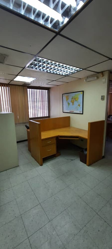 Imagen 11 de 13 de Vendo Oficina 220m2 Los Dos Caminos 1418