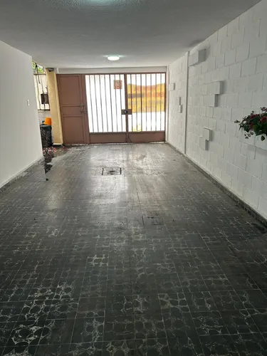 Venta Casa En Letrán Valle