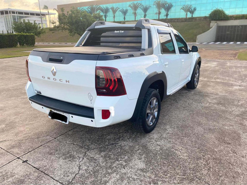 Imagem 2 de 19 de Renault Duster Oroch 2017 1.6 16v Dynamique Sce 4p