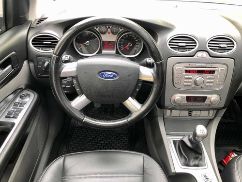 Ford Focus Ii 2.0 Ghia - A/2012 - Tope De Gama - Como Nuevo