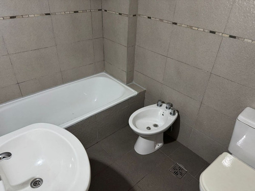 Venta Departamento En Santos Lugares