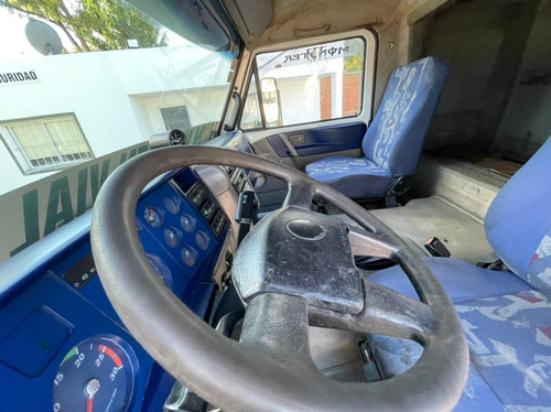 Volkswagen 17310 2005 Tractor Con Equipo Hidráulico Nqnmaq