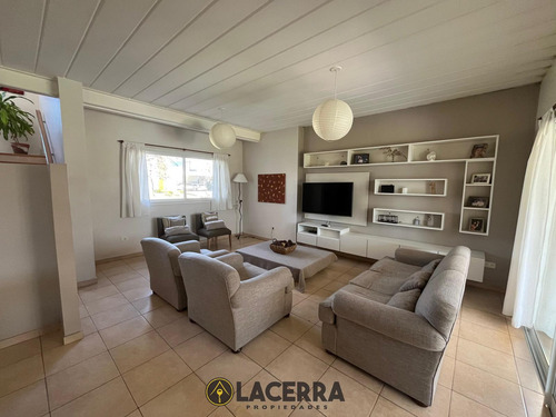 Casa En Venta En El Barrio Lagos Del Norte Don Torcuato (tigre)nuevo Valor!!!