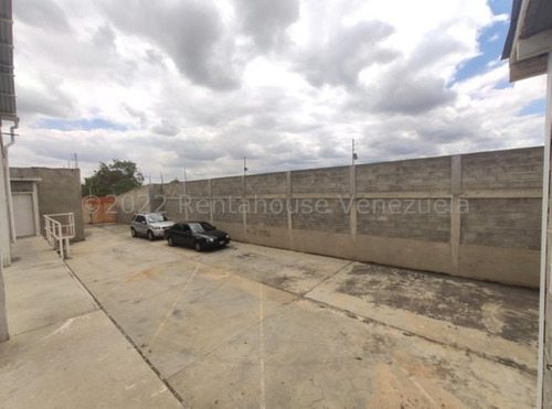 Imagen 27 de 30 de Galpones En Venta Zona Centro Barquisimeto 22-22091 #m
