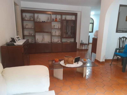 Imagen 2 de 14 de Apartamento En Venta. Inf: 0412 9570890