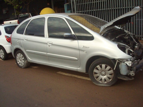 Imagem 4 de 6 de Veiculo Sucata Citroën Xsara Picasso 2.0 16v Glx 2008/2009