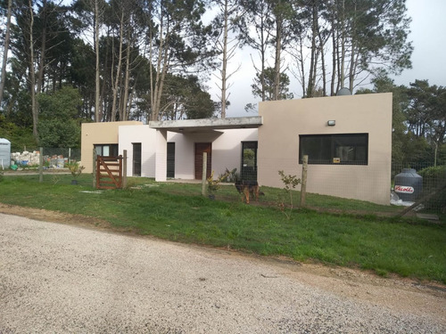 Venta De Casa 3 Dormitorios Y Casa De Huéspedes En El Golf (ref: Zen-17404)