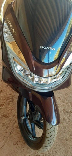 Imagem 1 de 7 de Honda Pcx Dlx