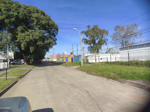 Local Comercial En Venta Ubicado En Jardines Hipódromo