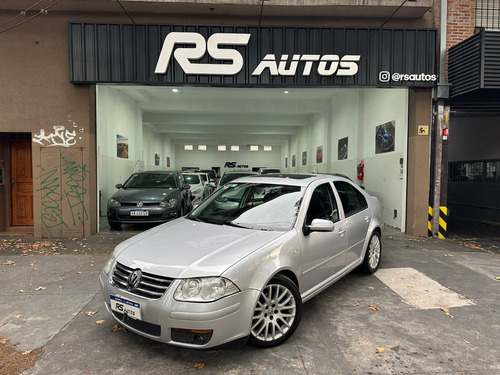 Volkswagen Bora 1.8 Highline T 180cv Cuero