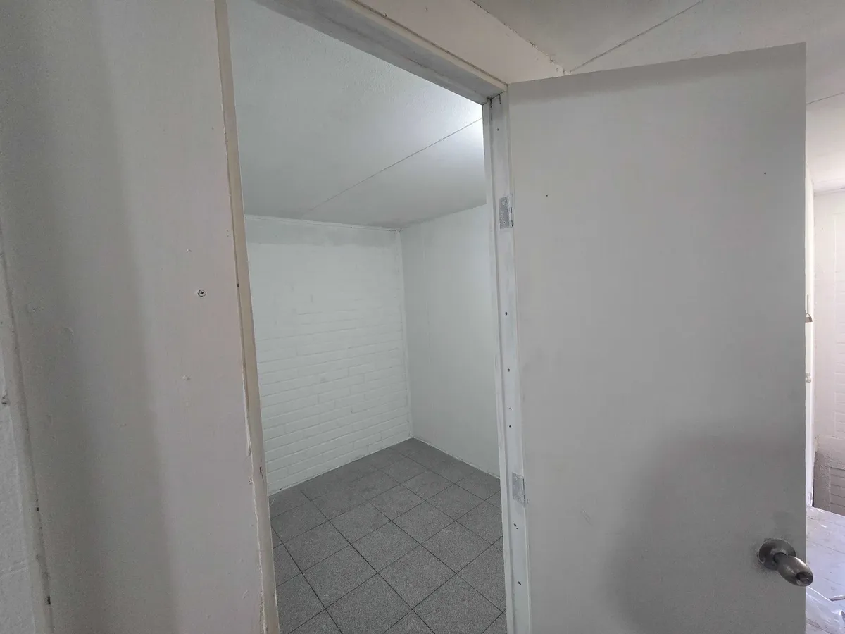 Imagen 5 de 17 de Excelente Propiedad En Venta Casa Esquina (177210)