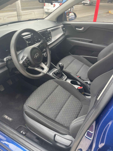 Imagen 9 de 15 de Kia Kia Rio Sedan 2020 4p L, 1.6 L Mpi Tm6, Ve Del. Ba, R-1
