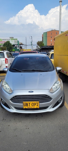 Imagen 11 de 15 de Ford Fiesta 2015 1.6 Sportback Se Automática