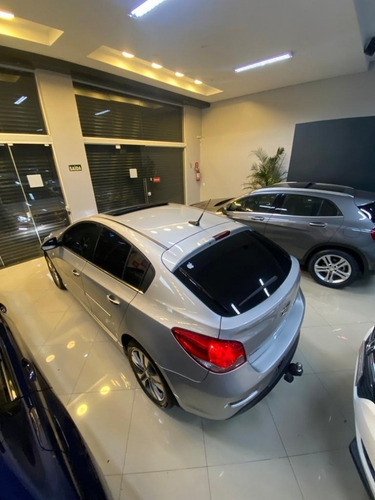 Imagem 12 de 15 de 1.8 Ltz Sport6 16v Flex 4p Automático
