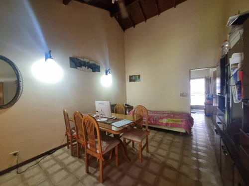 Chalet 3 Ambientes Mas Departamento 2 Ambientes