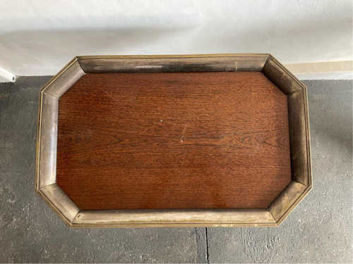 Mesa Com Pés De Cavalete Em Madeira Com Acabamento Em Metal (Usado)