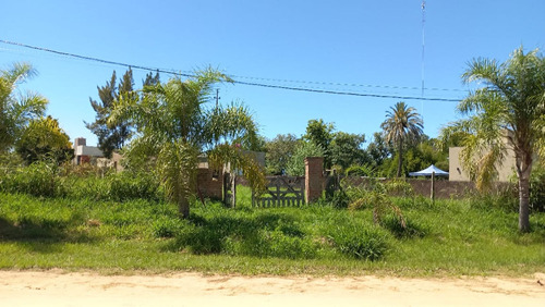 Terreno En Jardines De La Costa 