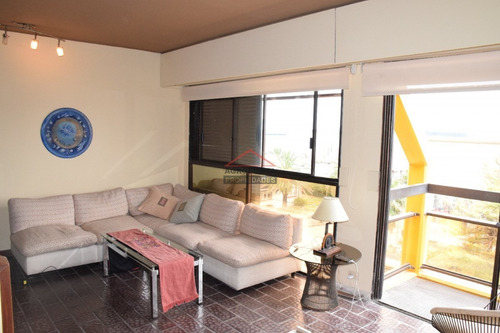 Apartamento En Peninsula, 3 Dormitorios *- Ref: 4768