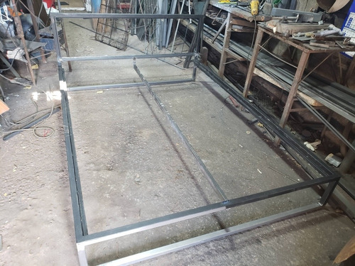 Imagen 7 de 7 de Cama De Hierro Y Madera