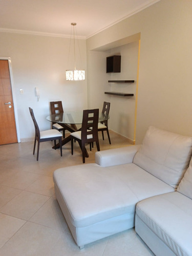 Mariana Castillo Alquila Apartamento En Res Estratósfera, Valle Blanco - Ina-711
