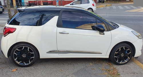 Imagen 2 de 24 de Citroen Ds3 Motor 1.6 Thp Sport Chic 3 Puertas Blanco 2011