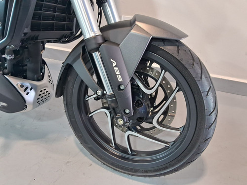 Bajaj Dominar 400 400 2024/2025