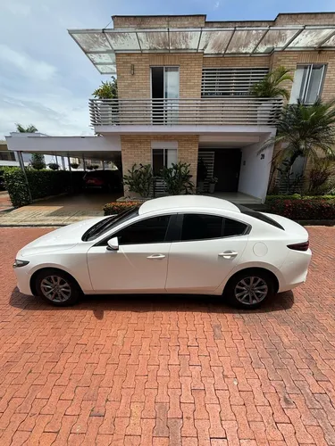 Mazda 3 2.0 Touring At