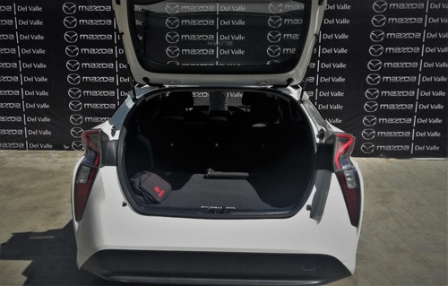 Imagen 7 de 13 de Toyota Prius 2017 1.8 Base Cvt