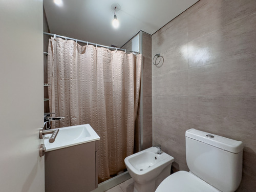 Venta Apartamento 2 Dormitorios + Garaje Con Renta En Nostrum Plaza Tres Cruces