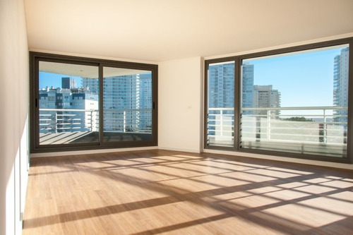 Venta De Apartamento 2 Dormitorios En Playa Mansa