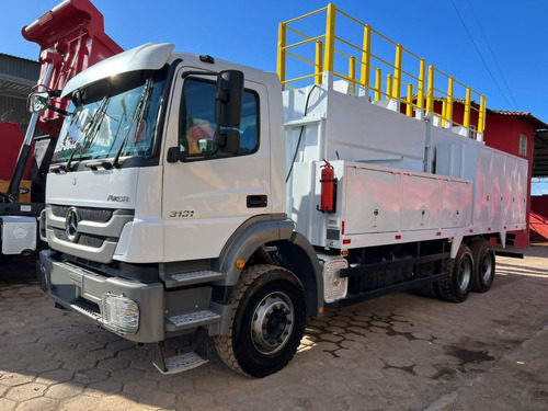 Caminhão Mercedes-benz Axor 3131 6x4 Comboio