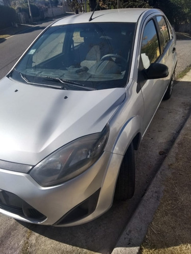 Ford Fiesta Max 2011