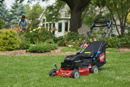 Imagen 9 de 10 de Cortacesped Toro (eeuu) Autopropulsada 56 Cm De Cort
