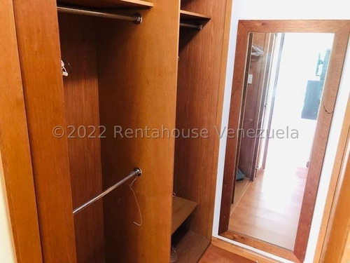Imagen 10 de 14 de Apartamento En Alquiler El Rosal 22-20120 Renta House Los Samanes