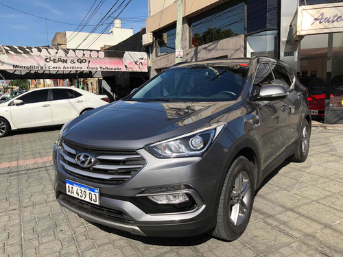 Hyundai Santa Fe 2.4 Seguridad 7as 6mt 2wd 2016