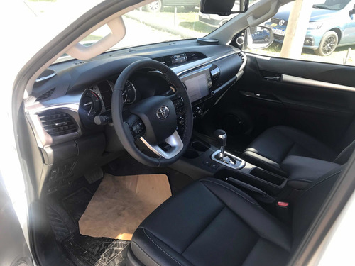 Imagen 9 de 9 de Toyota Hilux 2022 2.8 Cd Srx 177cv 4x4 At