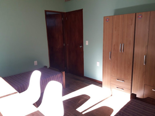 Residencia Universitaria Vintage, Hogar Estudiantil