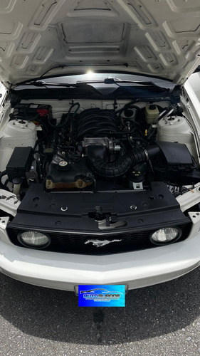 Mustang 2008 Automático