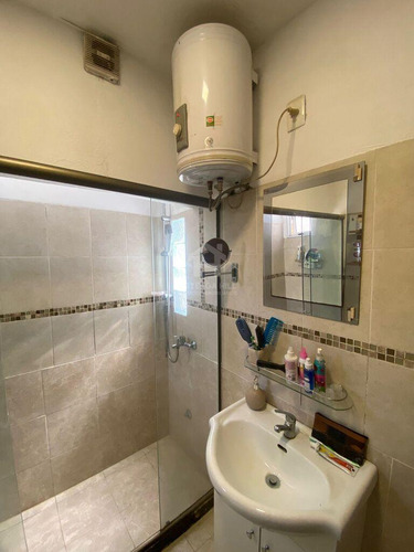 Vendo: Casa De 2 Dormitorios En Colón